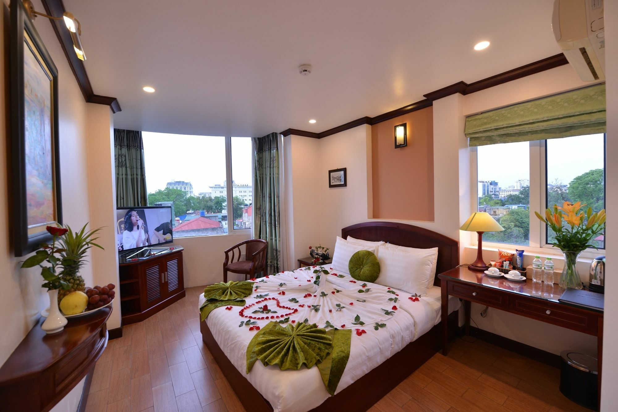 Blue Hanoi Inn Legend Hotel Exterior photo