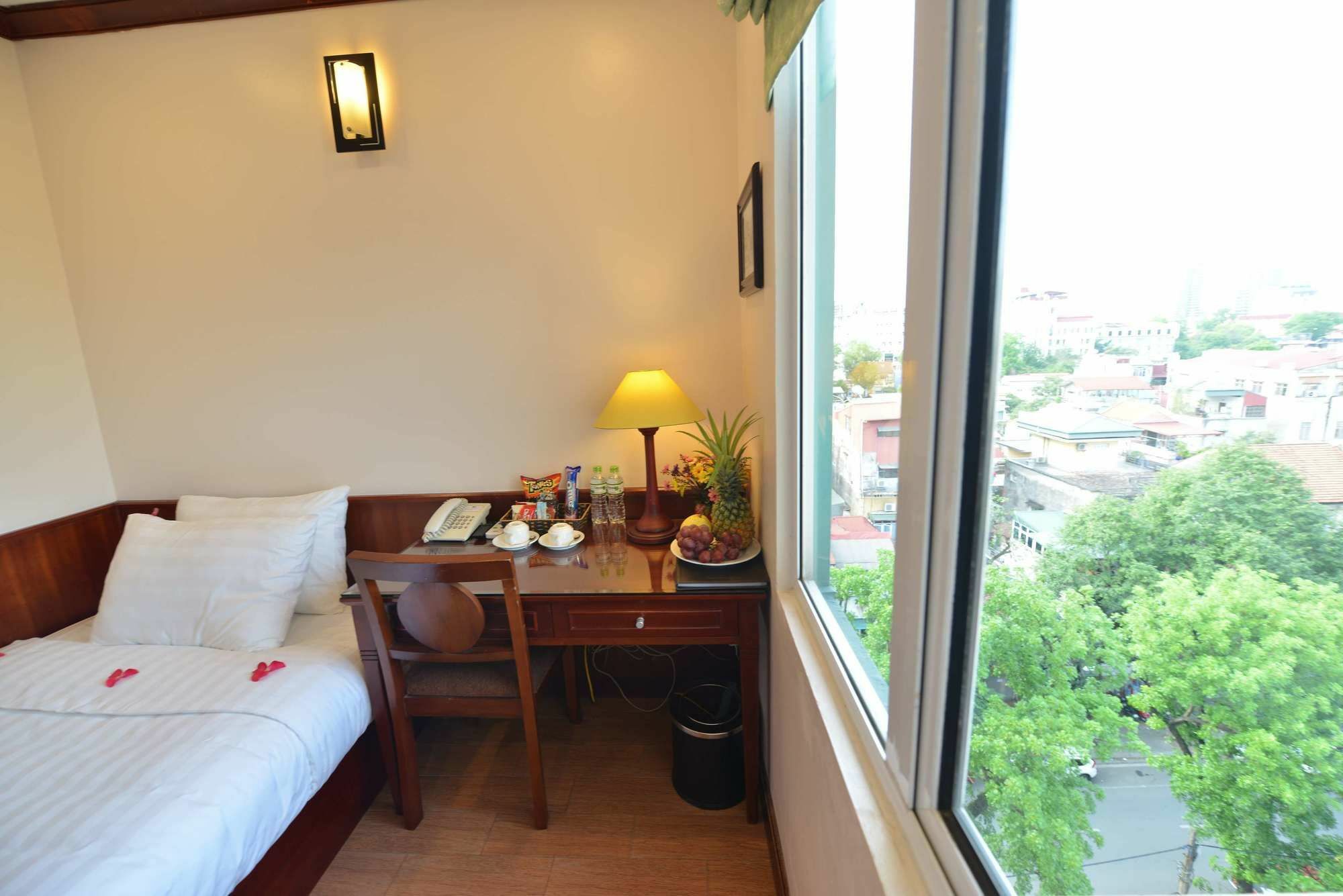 Blue Hanoi Inn Legend Hotel Exterior photo